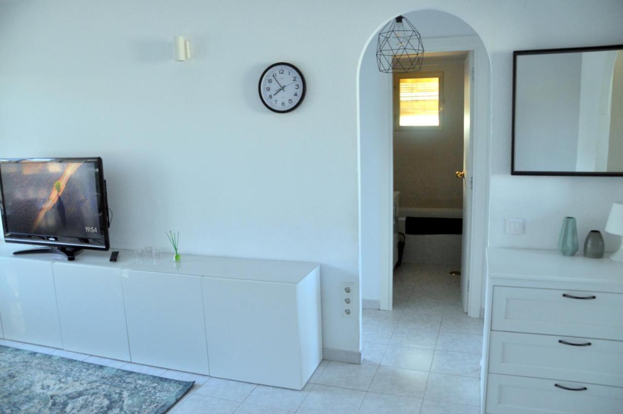 Apartamento Con Piscina Y Parking El Campello Eksteriør bilde